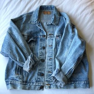 Vintage Levi’s Oversized Acid-wash Jean Jacket